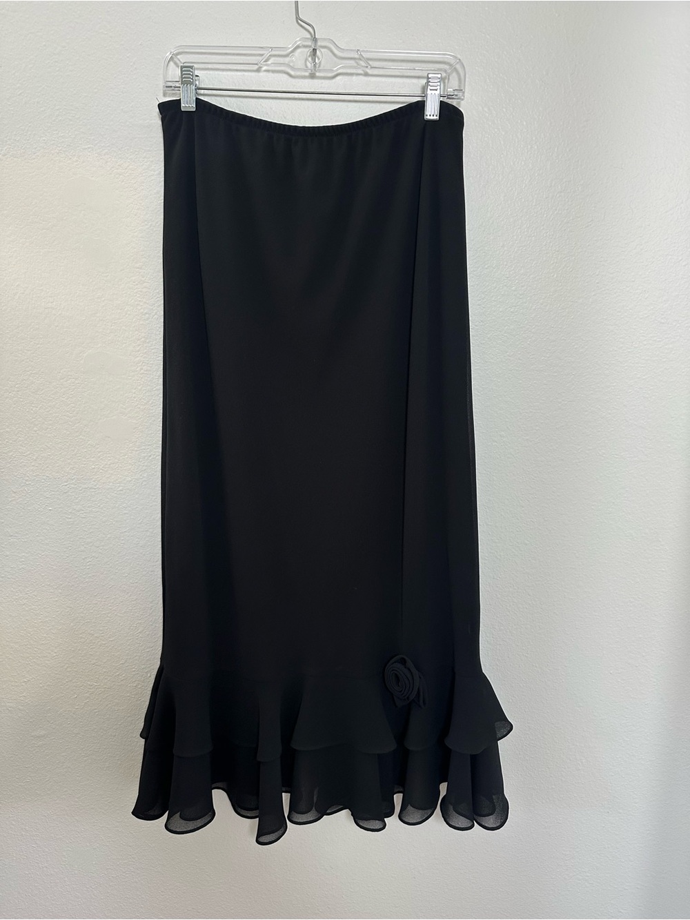 Vintage Dressbarn Y2K Black Ruffle-Hem Maxi Skirt Rosette Chiffon Size L - Picture 9 of 12